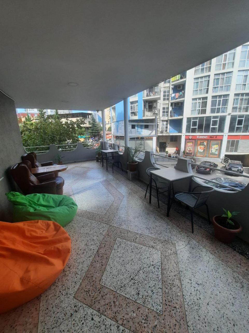 Palm Hostel 巴统 外观 照片