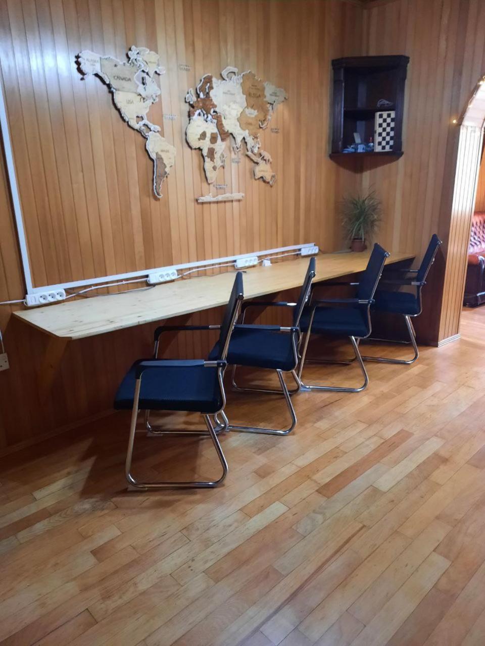 Palm Hostel 巴统 外观 照片
