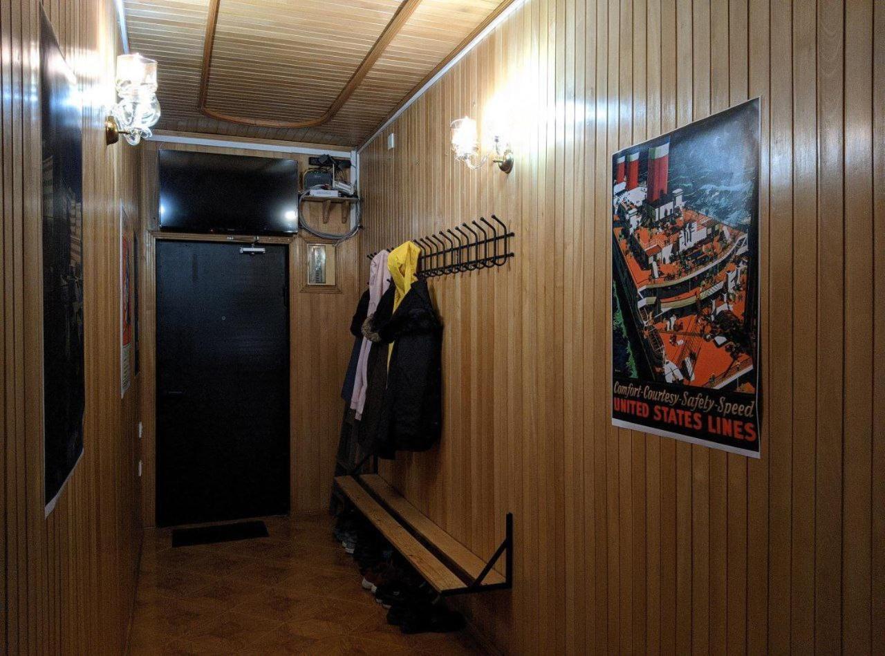 Palm Hostel 巴统 外观 照片